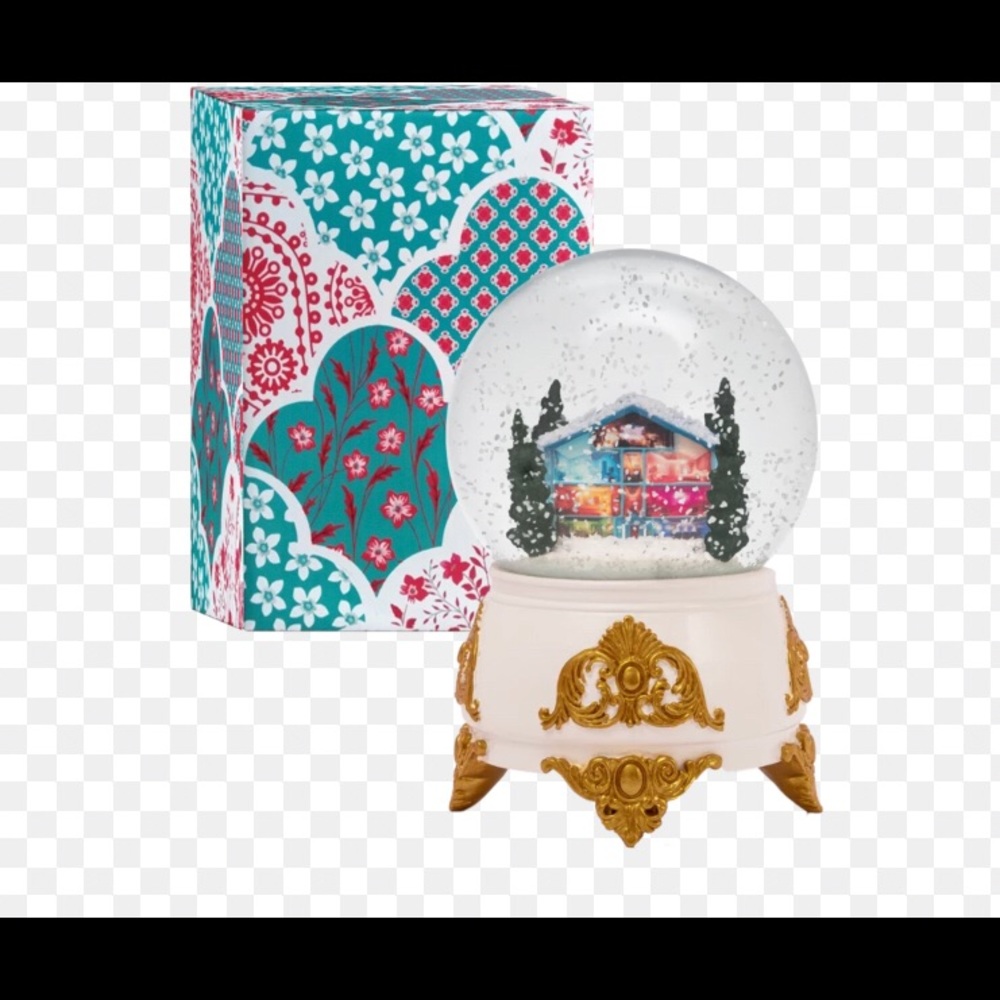 ISO Taylor Swift Lover Snow Globe snowglobe